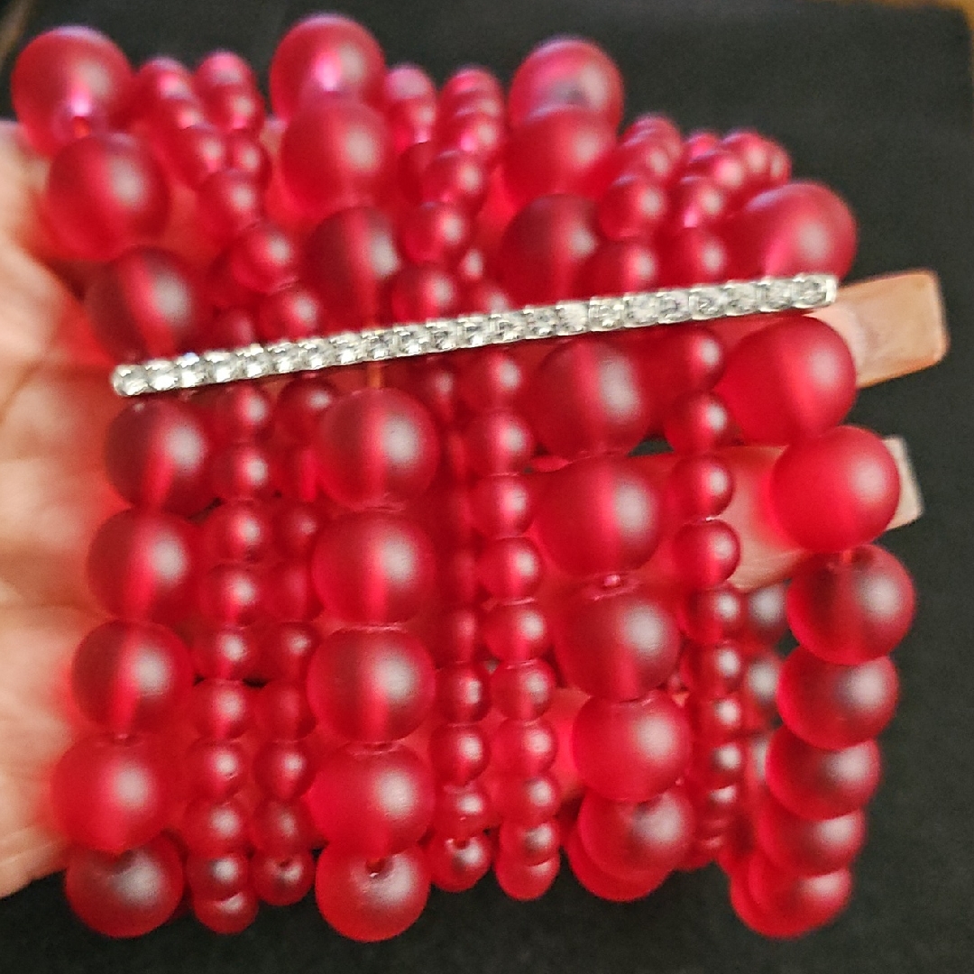 Sassy Jones Vibrant Red Beaded Bracelet With Silver Sparkle Accent 37$
